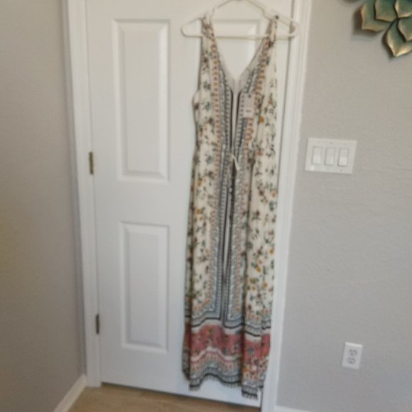 Lucky Brand Dresses & Skirts - NWT Lucky Sleeveless Floral  MAXI DRESS L POCKETS